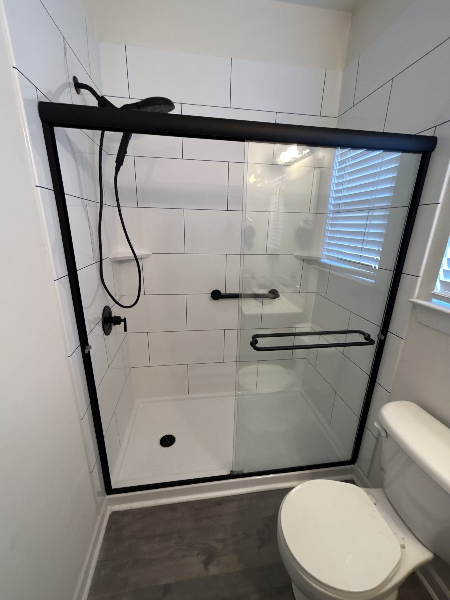 shower 28025